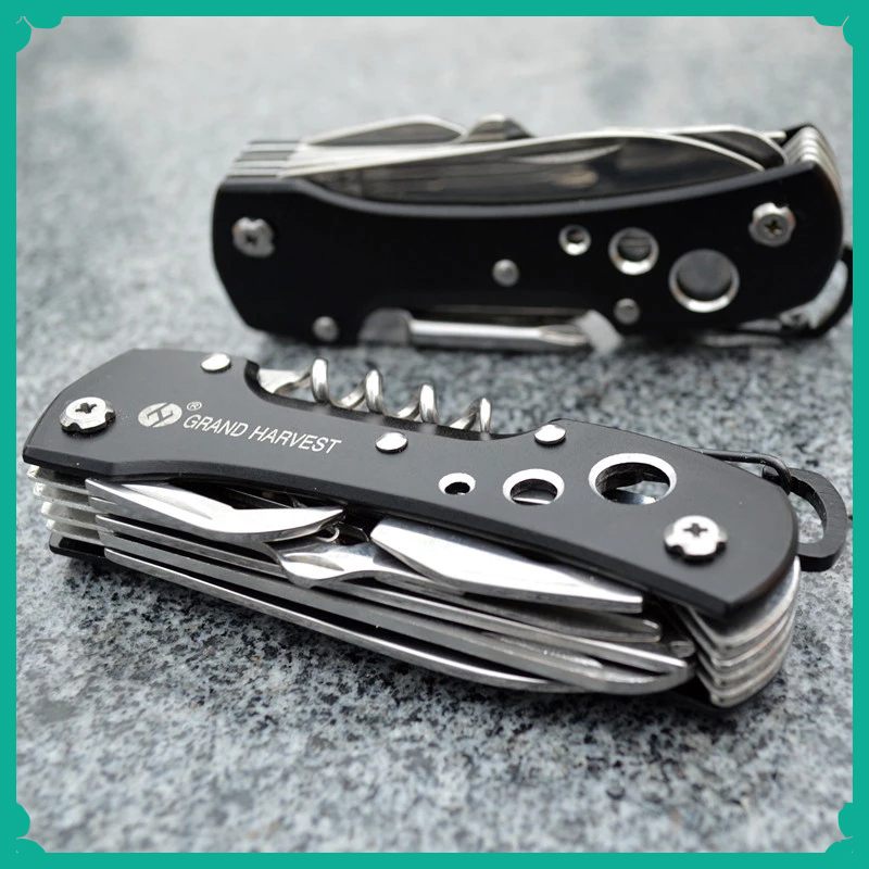 Couteau multifonction 11 en 1  - Outdoor Hunting Knife Set avis et prix
